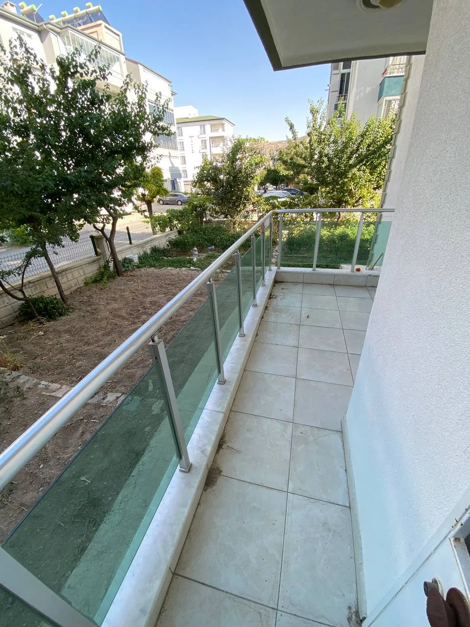 DEVELİ POLAT GAYRİMENKUL - YENİ MAH. SATILIK BAKIMLI GENİŞ DAİRE