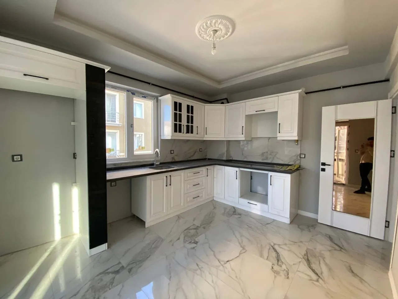 DEVELİ POLAT GAYRİMENKUL- YENİ MAH. TEK DAİRE ÜZERİNE SATILIK TOPRAKTAN  LÜX DAİRELER