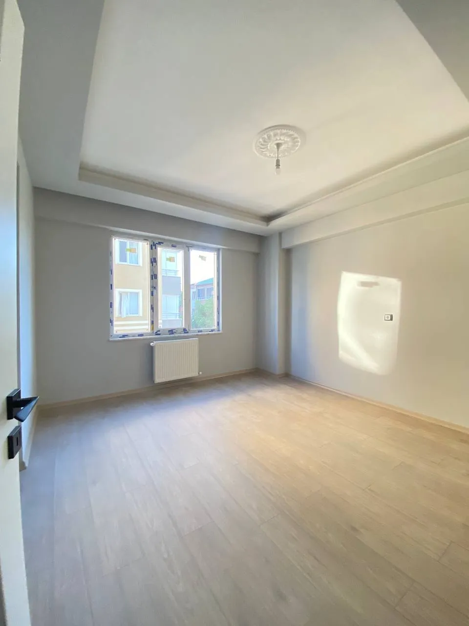 DEVELİ POLAT GAYRİMENKUL- YENİ MAH. TEK DAİRE ÜZERİNE SATILIK TOPRAKTAN  LÜX DAİRELER
