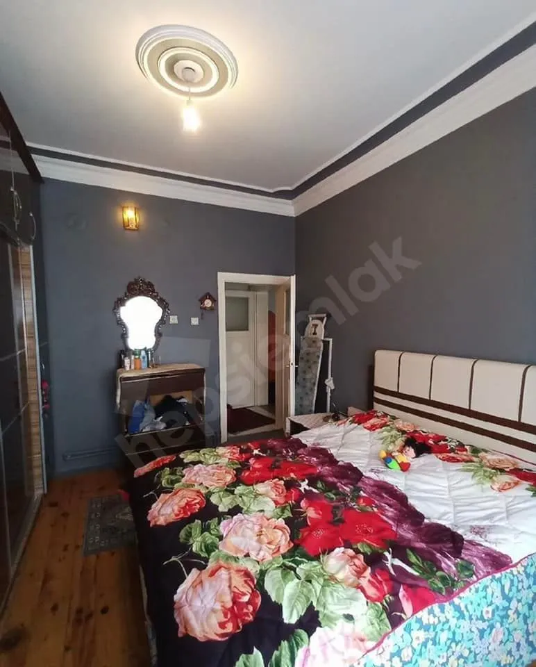 DEVELİ POLAT GAYRİMENKUL- YENİ MAHALLEDE MERKEZE YÜRÜME MESAFELİ DOĞALGAZLI DAİRE