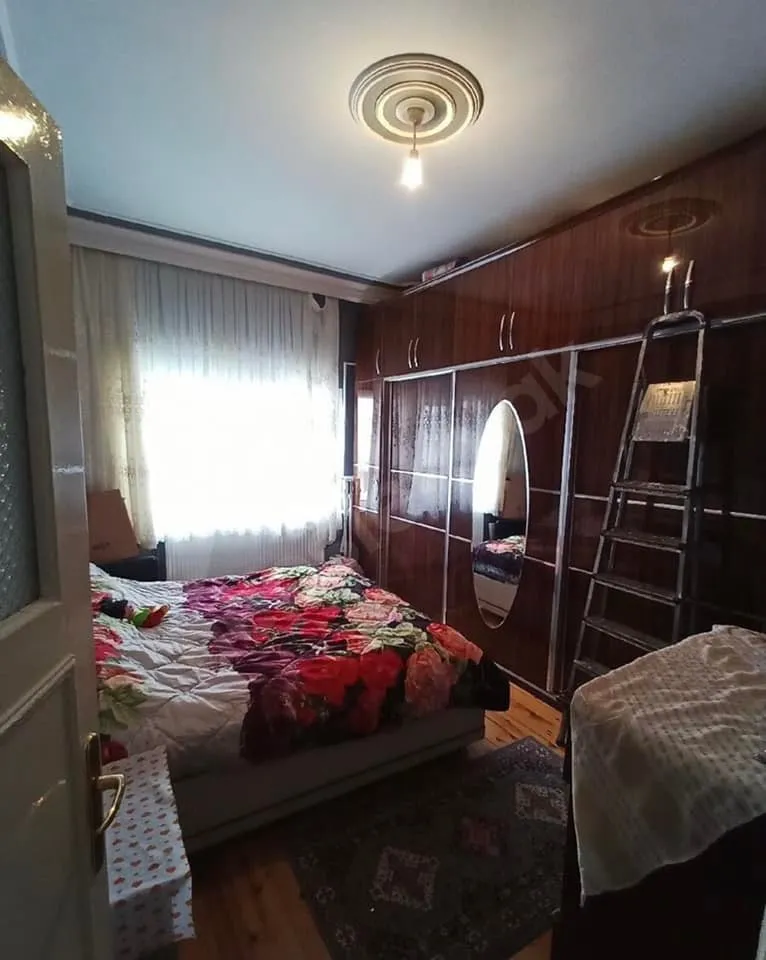 DEVELİ POLAT GAYRİMENKUL- YENİ MAHALLEDE MERKEZE YÜRÜME MESAFELİ DOĞALGAZLI DAİRE