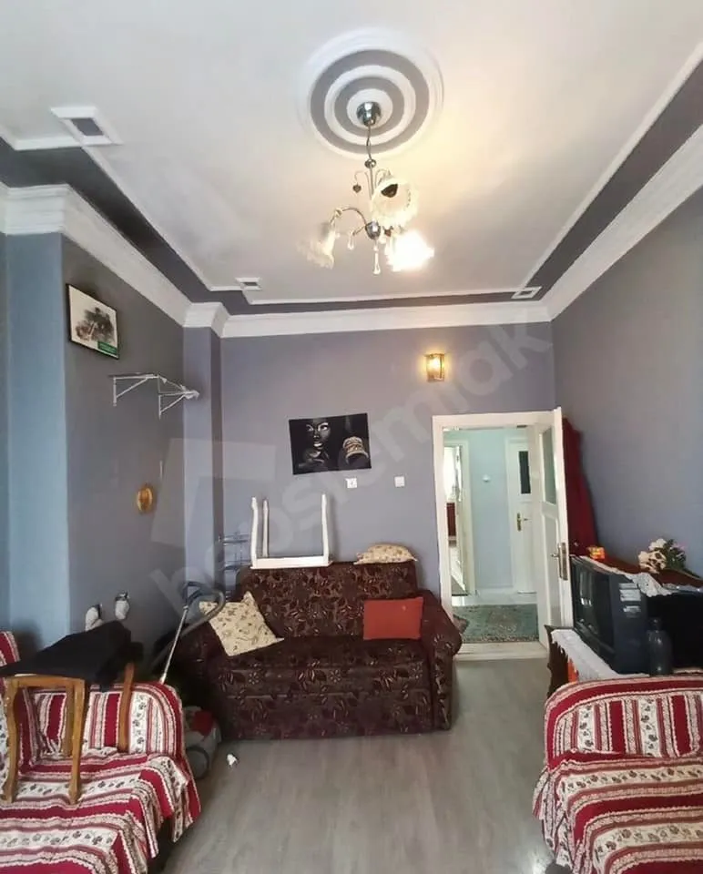 DEVELİ POLAT GAYRİMENKUL- YENİ MAHALLEDE MERKEZE YÜRÜME MESAFELİ DOĞALGAZLI DAİRE