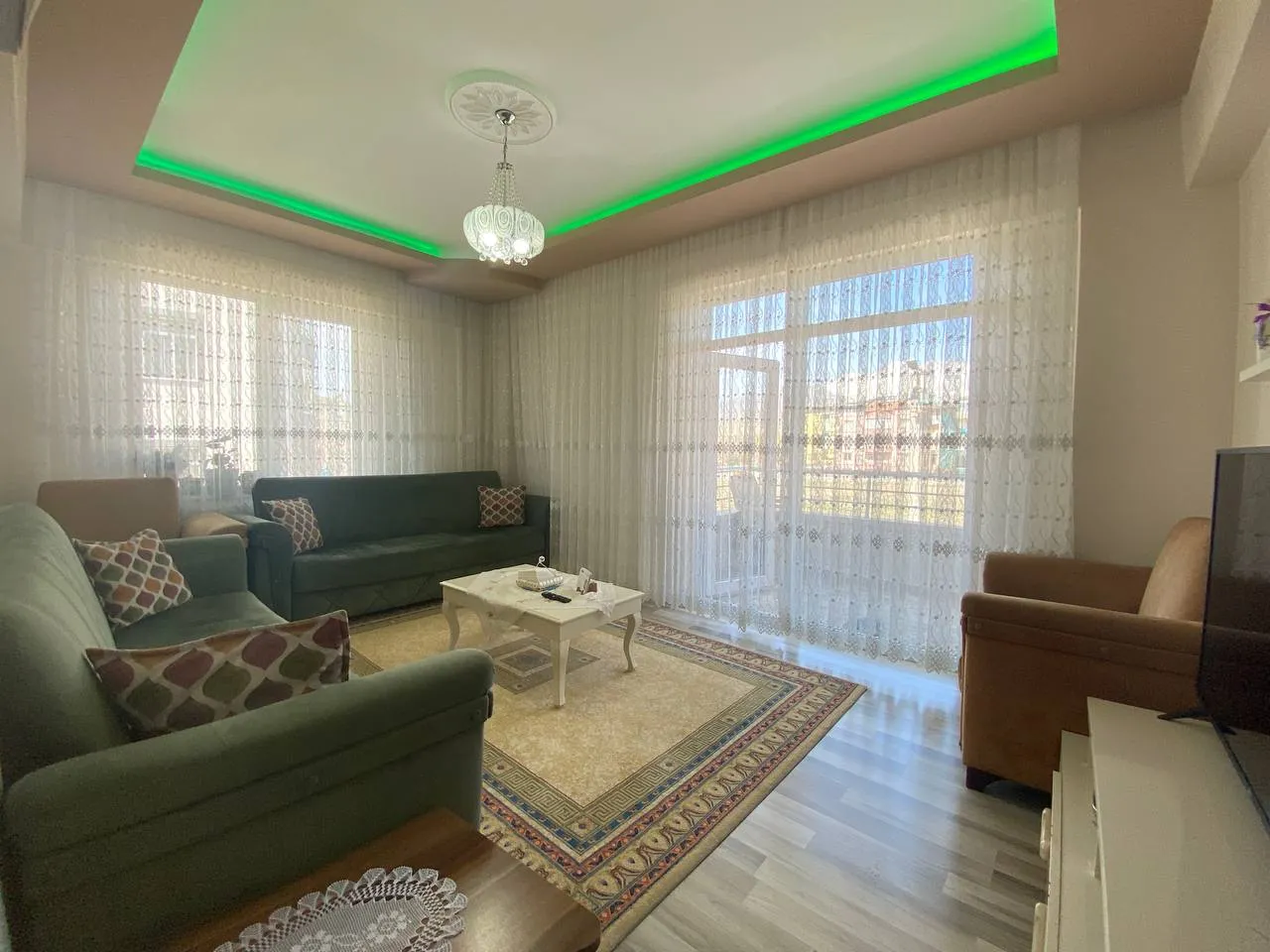 DEVELİ POLAT GAYRİMNEKUL-REŞADİYE MAH. SATILIK BAKIMLI DAİRE
