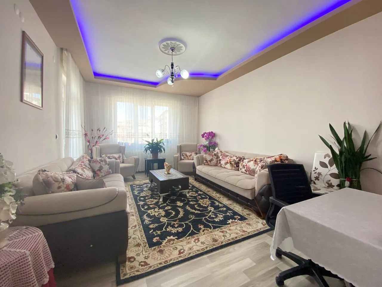 DEVELİ POLAT GAYRİMNEKUL-REŞADİYE MAH. SATILIK BAKIMLI DAİRE