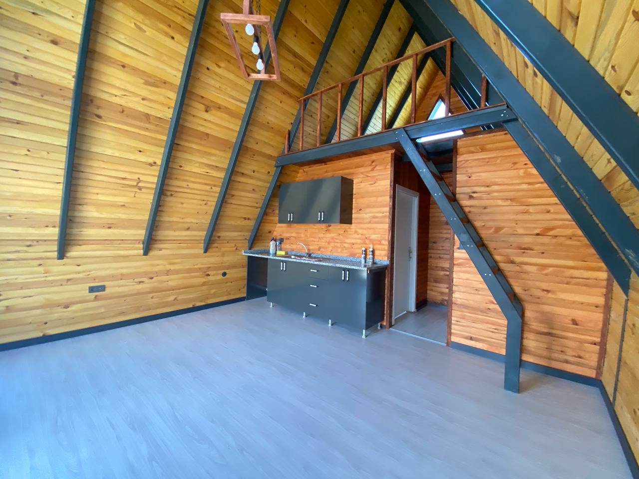 DEVELİ POLAT GAYRİMENKUL- YENİ ÇEVREYOLUNA SIFIR BUNGALOV EVİ OLAN BAHÇE