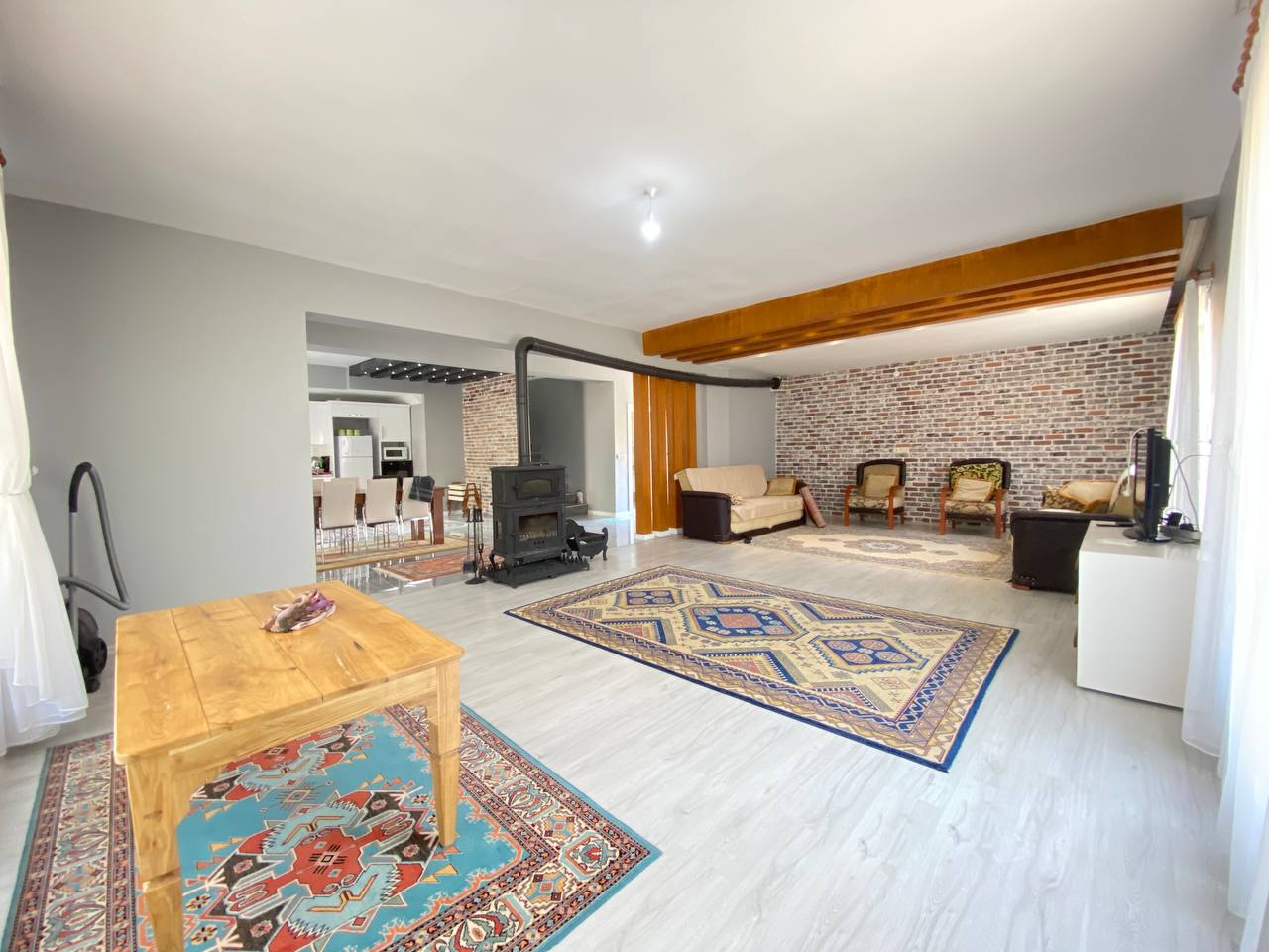 DEVELİ POLAT GAYRİMENKUL-ZİLE MAH. 1.120 M2 ARSA İÇERİSİNDE 2 KATLI 2 ADET DUBLEX SATILIK VİLLALAR