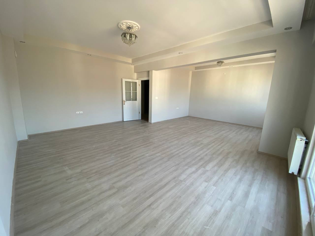 DEVELİ POLAT GAYRİMENKUL- YENİ HASTANE MEVKİİNDE SATILIK BAKIMLI DUBLEX DAİRE