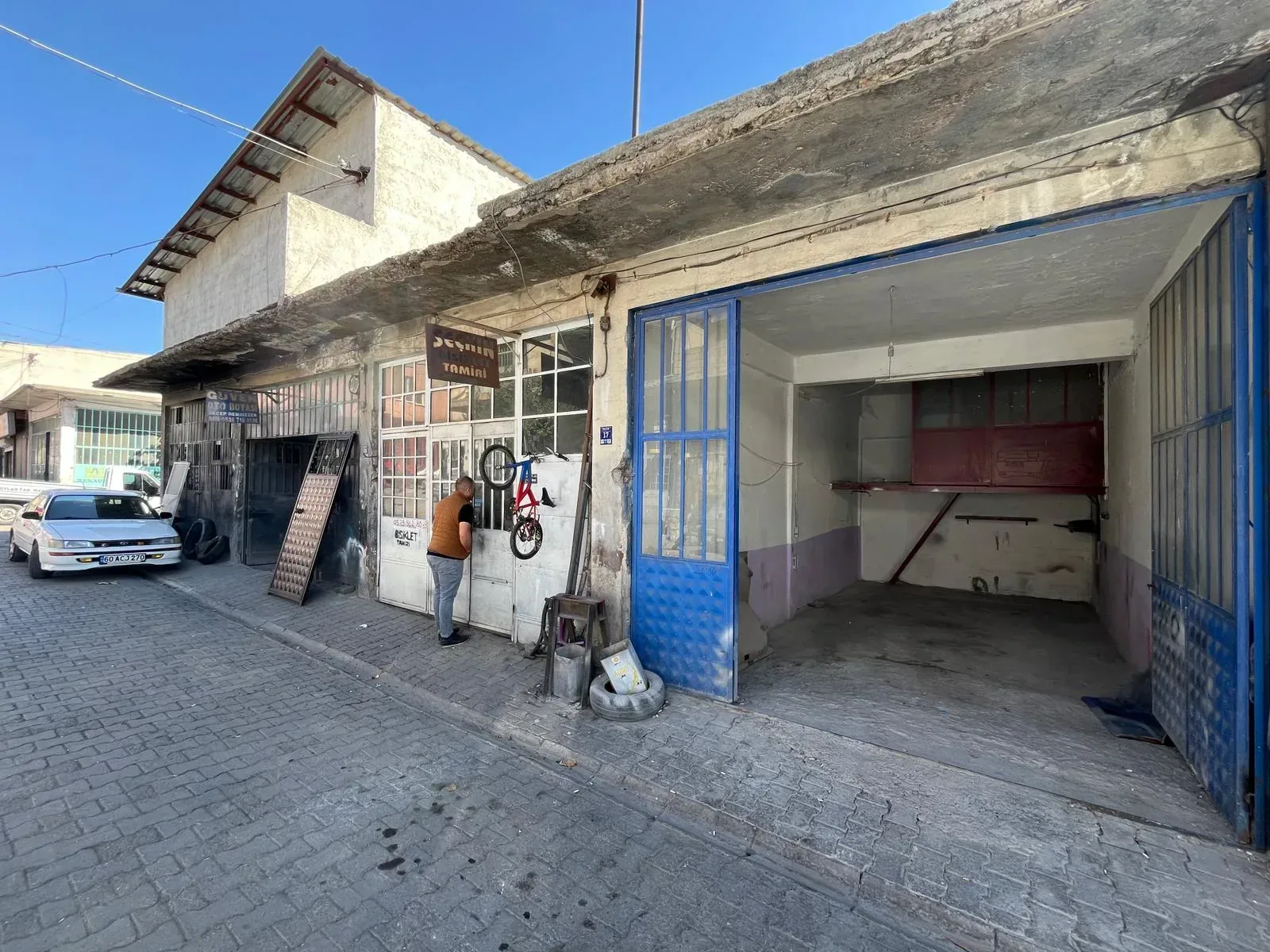 DEVELİ POLAT GAYRİMENKUL - SANAYİDE KİRALIK DÜKKAN