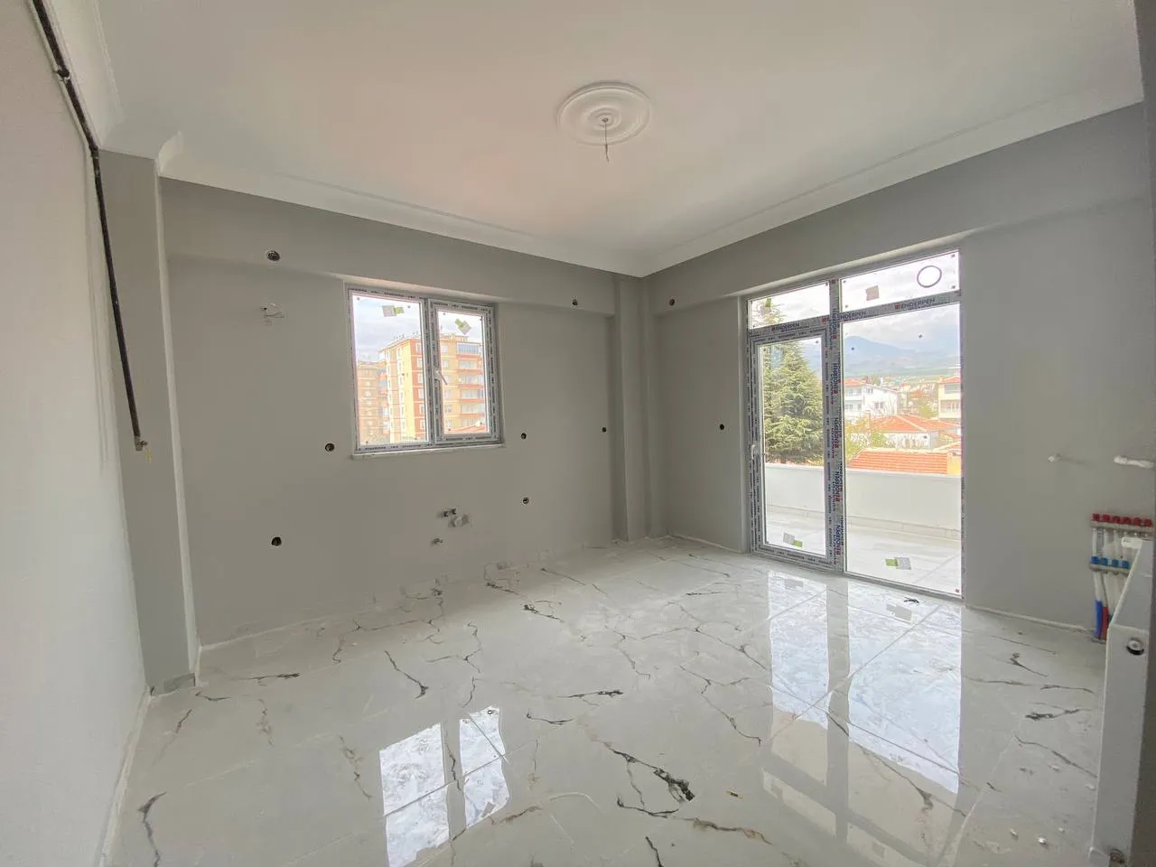 DEVELİ POLAT GAYRİMENKUL-AŞIK SEYRANİ MAH. DOLU DOLU SATILIK LÜX DAİRE