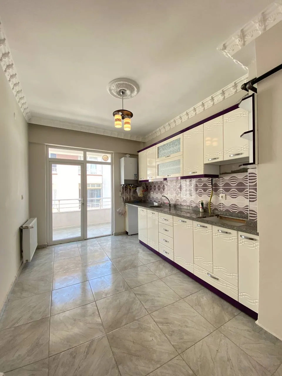 DEVELİ POLAT GAYRİMENKUL - AŞIK SEYRANİ MAH. SATILIK BAKIMLI FIRSAT DAİRE