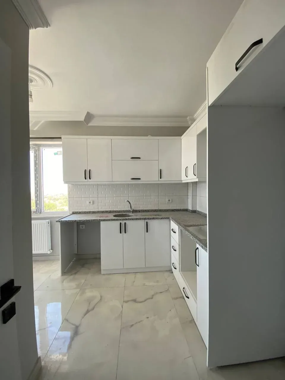 DEVELİ POLAT GAYRİMENKUL - ADLİYE İLERİSİ SATILIK SIFIR DAİRE