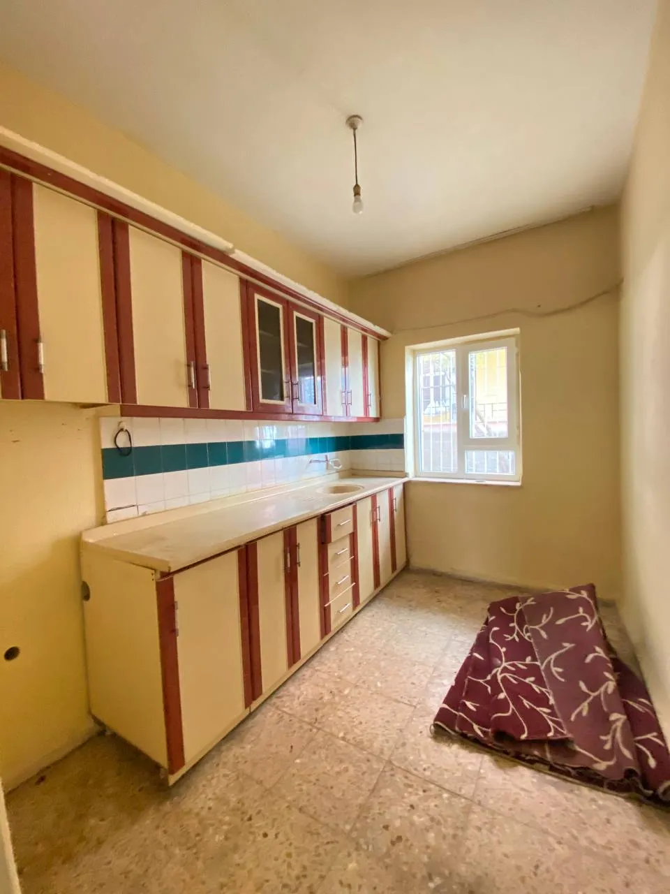 DEVELİ POLAT GAYRİMENKUL -HARMAN MAH ÇARŞIYA YÜRÜME MESAFELİ SATILIK FIRSAT DAİRE