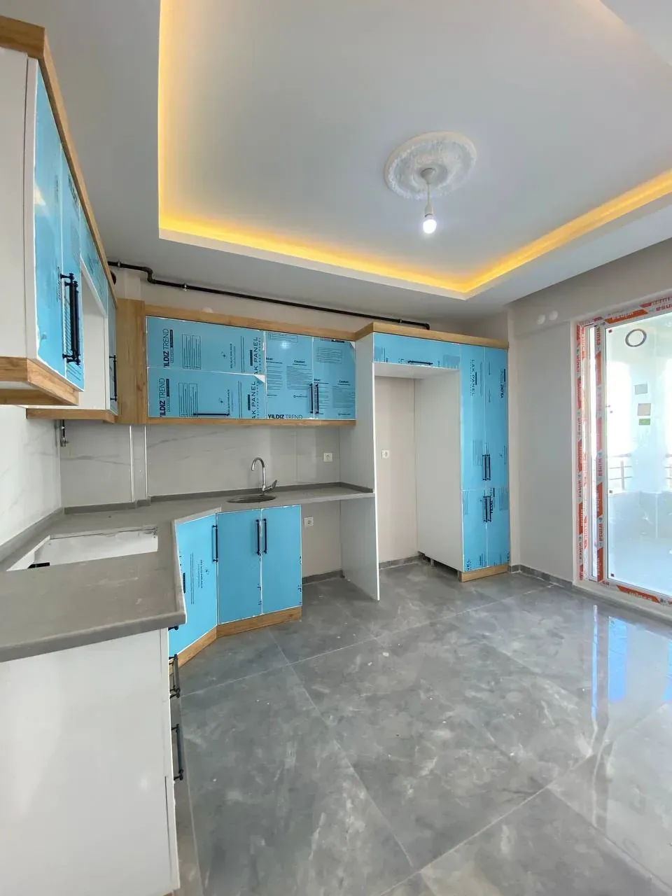 DEVELİ POLAT GAYRİMENKUL - HARMAN MAH. SATILIKA ARA KAT ULTRA LÜX DAİRE