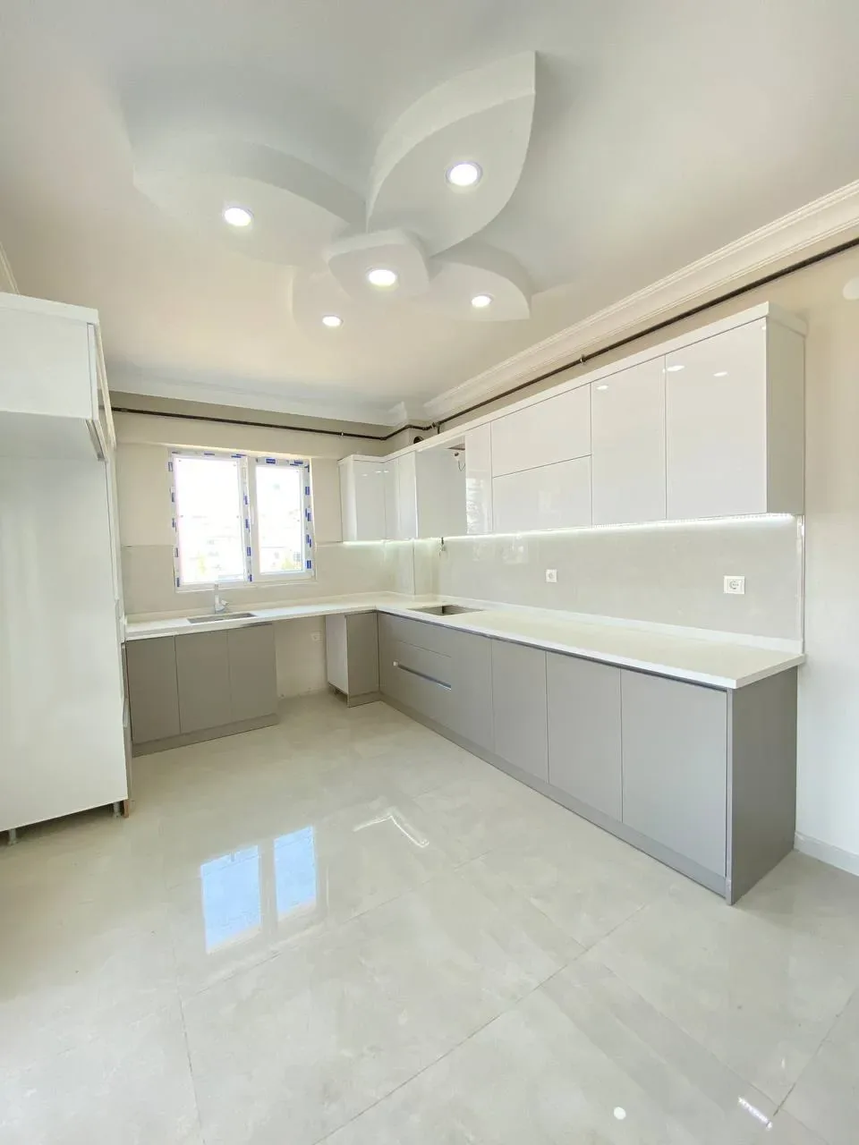 DEVELİ POLAT GAYRİMENKUL-MUSTAFA ASIM KÖKSAL MAH. HARİKA KONUMDA SATILIK DAİRE