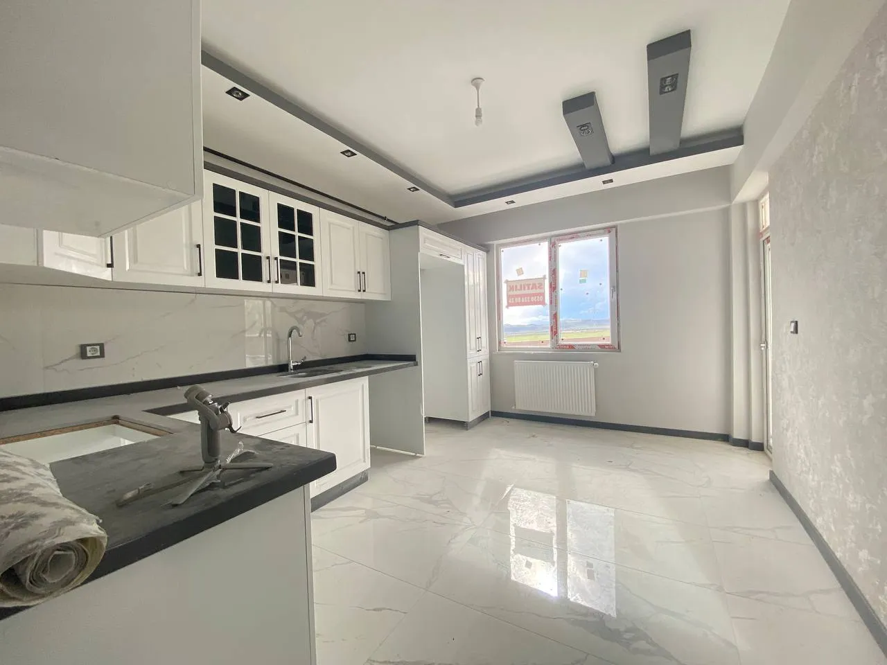 DEVELİ POLAT GAYRİMENKUL-YENİ HAS. MEVKİİNDE ULTRA LÜX GENİŞ SATILIK 4+1 FIRSAT DAİRE