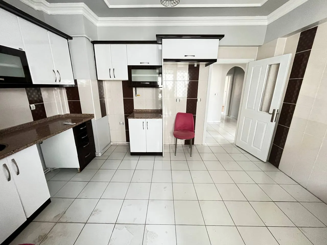 DEVELİ POLAT GAYRİMENKUL- YENİ MAH. SATILIK BAKIMLI DAİRE