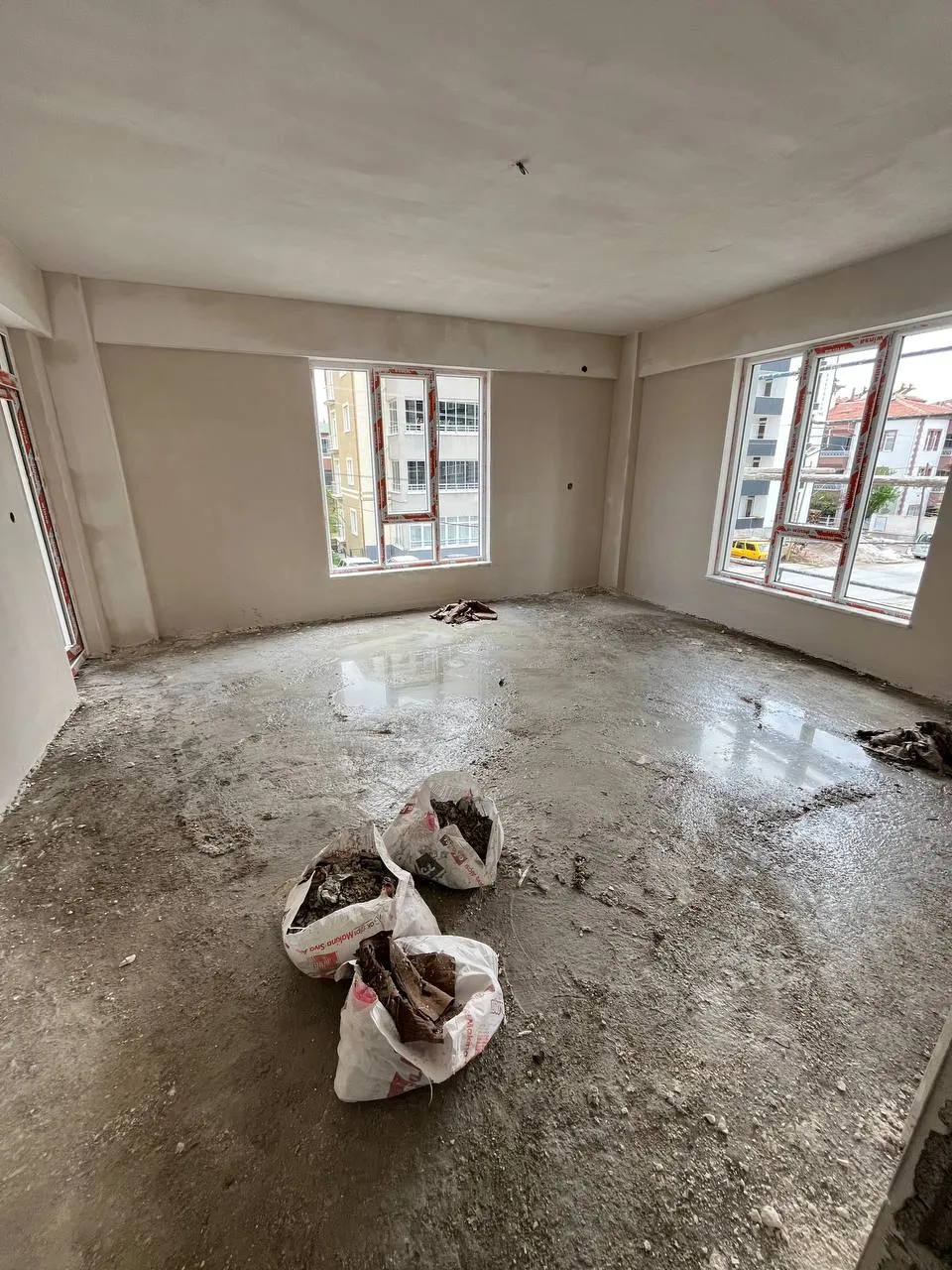DEVELİ POLAT GAYRİMENKUL-YENİ MAH. TEK DAİRE ÜZERİN ULTRA LÜX SATILIK 4+1 DAİRE
